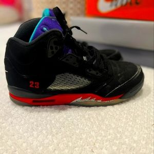 Jordan 5s retro / size 6 boys